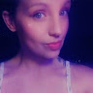 Meet your Posher, Abbey